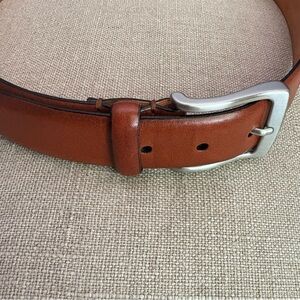 MARA GIORDANI Leather Belt Medium Brown Made it Italy size 34 quiet luxury